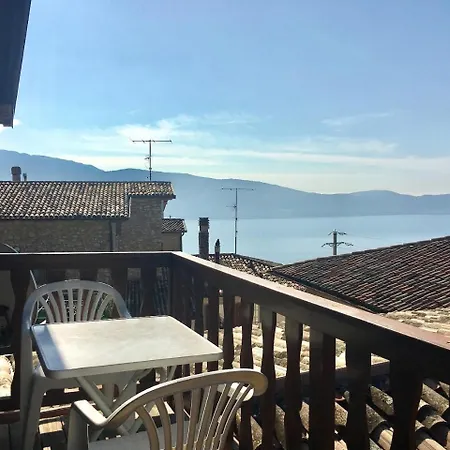 Rustico Pietre Antiche 5 * Gargnano