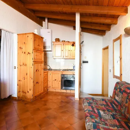 Rustico Pietre Antiche 5 *